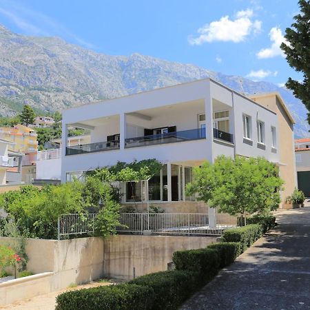 Apartments With A Parking Space Baska Voda, Makarska - 6773 Dış mekan fotoğraf