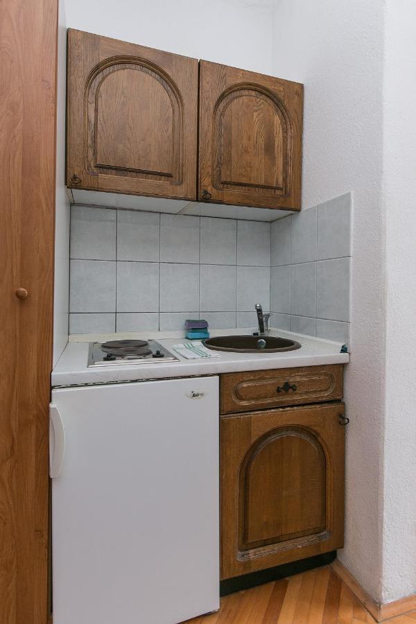 Apartments With A Parking Space Baska Voda, Makarska - 6773 Dış mekan fotoğraf