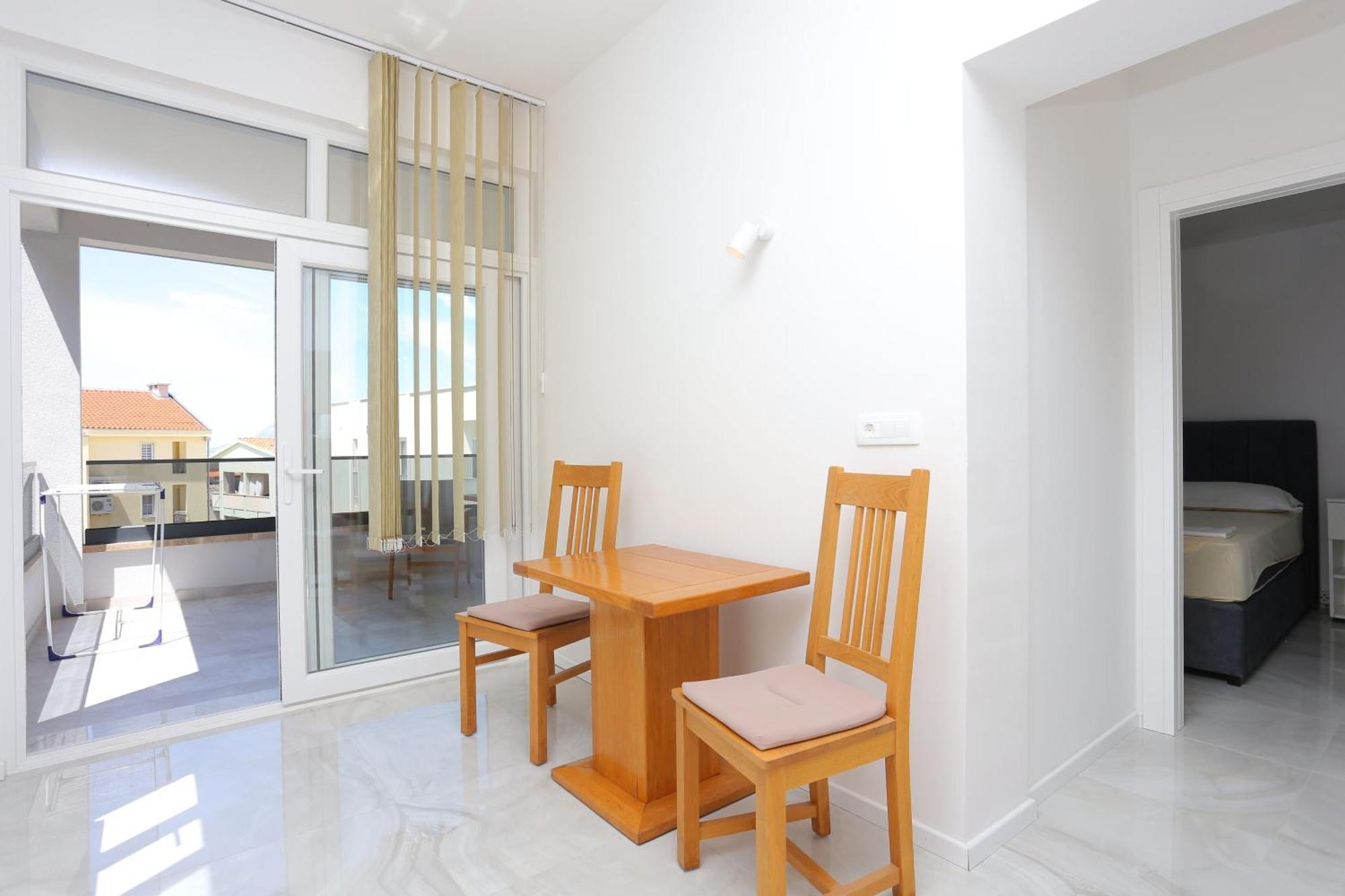 Apartments With A Parking Space Baska Voda, Makarska - 6773 Dış mekan fotoğraf